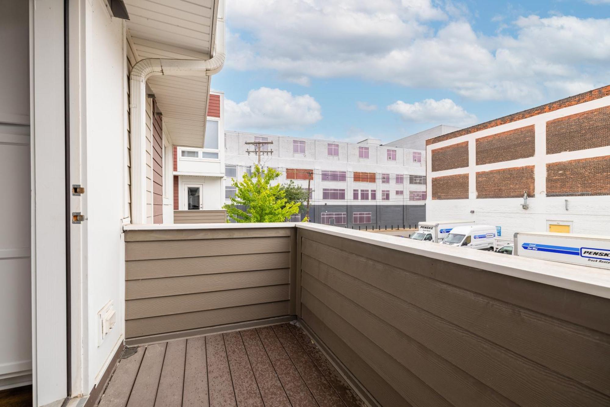 Luxury Downtown Townhome Unit 5 Cleveland Exterior foto